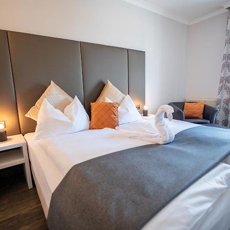 Hotel Marc Aurel Petronell Extérieur photo