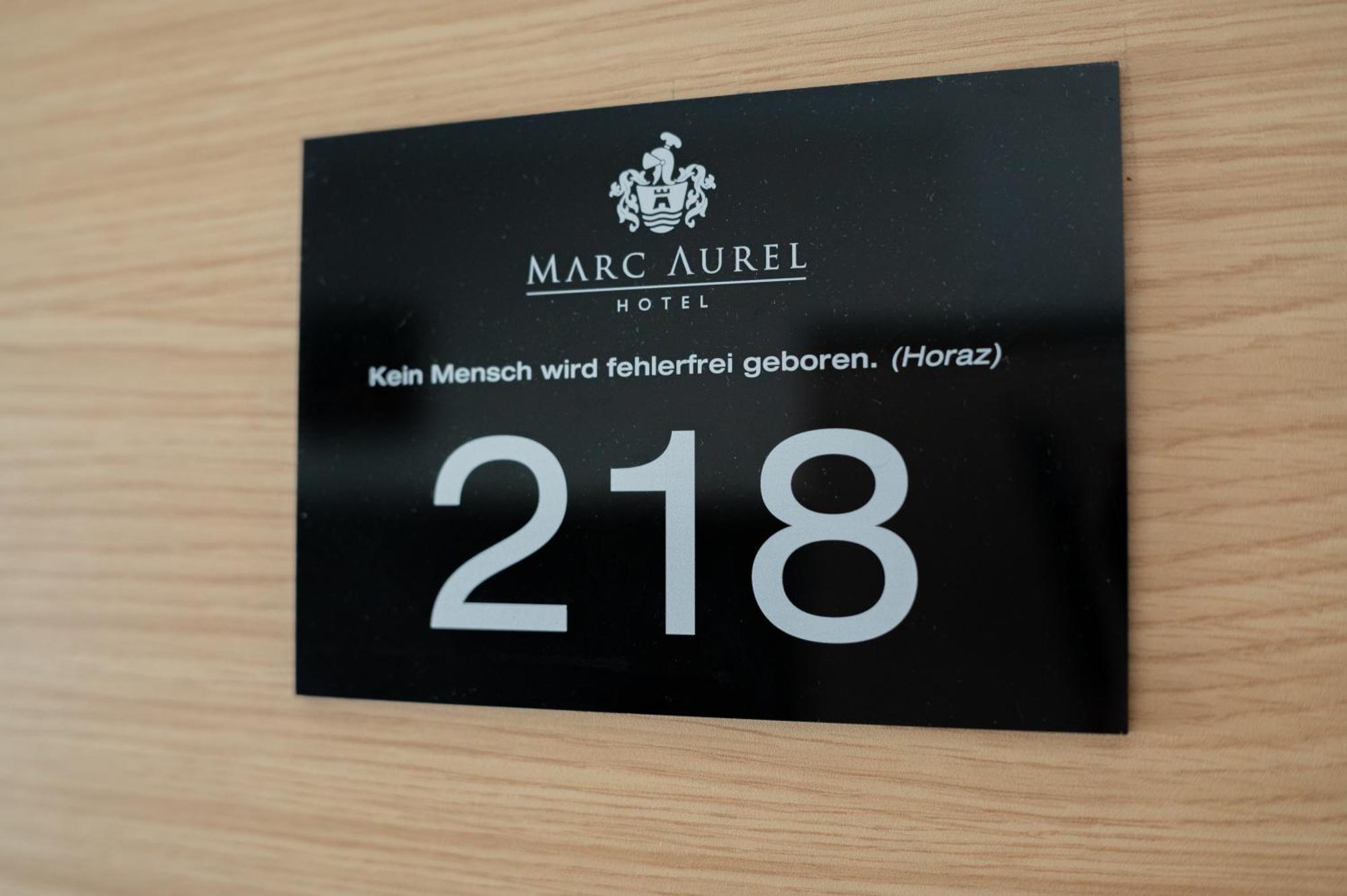 Hotel Marc Aurel Petronell Extérieur photo